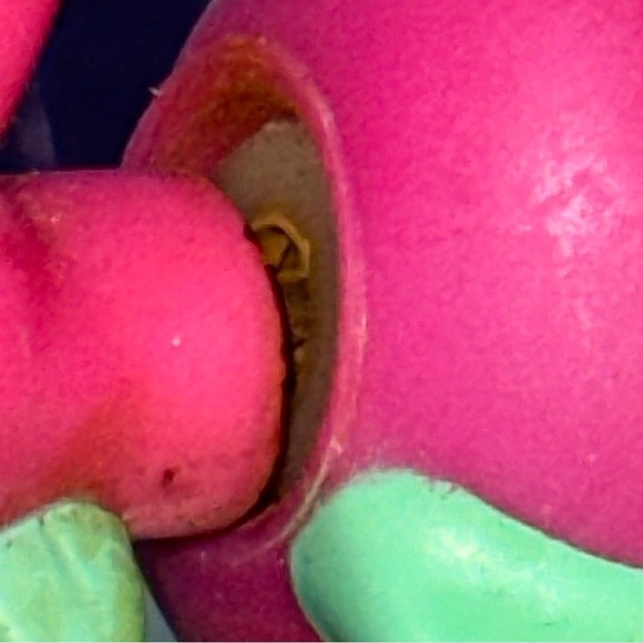 Littlest Pet Shop LPS Pink IGUANA #1575 Hasbro - Picture 8 of 9